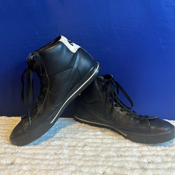 Nike Sweet Classic High Top Black Leather White Mens Size 12 main image 4